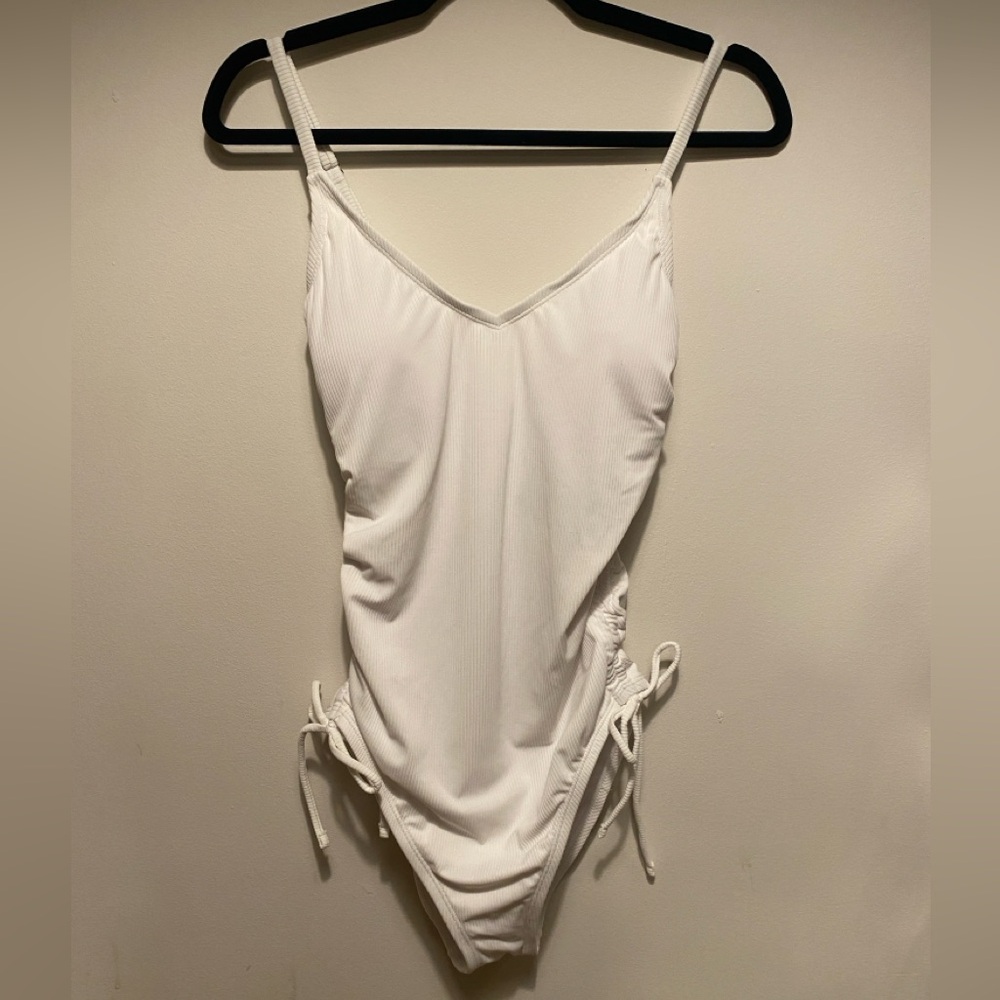 Lulu’s White Ribbed One-Piece Swimsuit, Medium